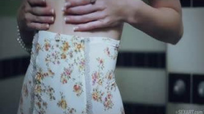 레드걸[서양야동] 세게 후려치는 걸 즐기는 미인 아내